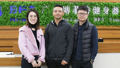 卡塔尔客户开健身房采购香蕉视频下载污健身器械