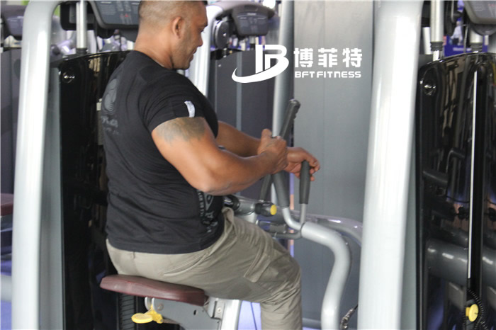 坐式拉背香蕉视频黄污