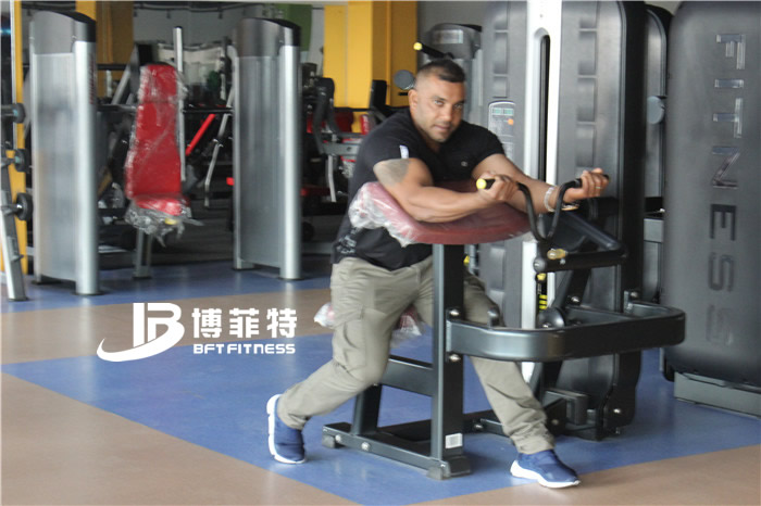 客户在测试二头肌香蕉视频黄污